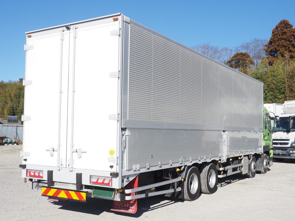 いすゞ ギガ ウイング車 大型 QKG-CYJ77A 年式 H27[写真06]