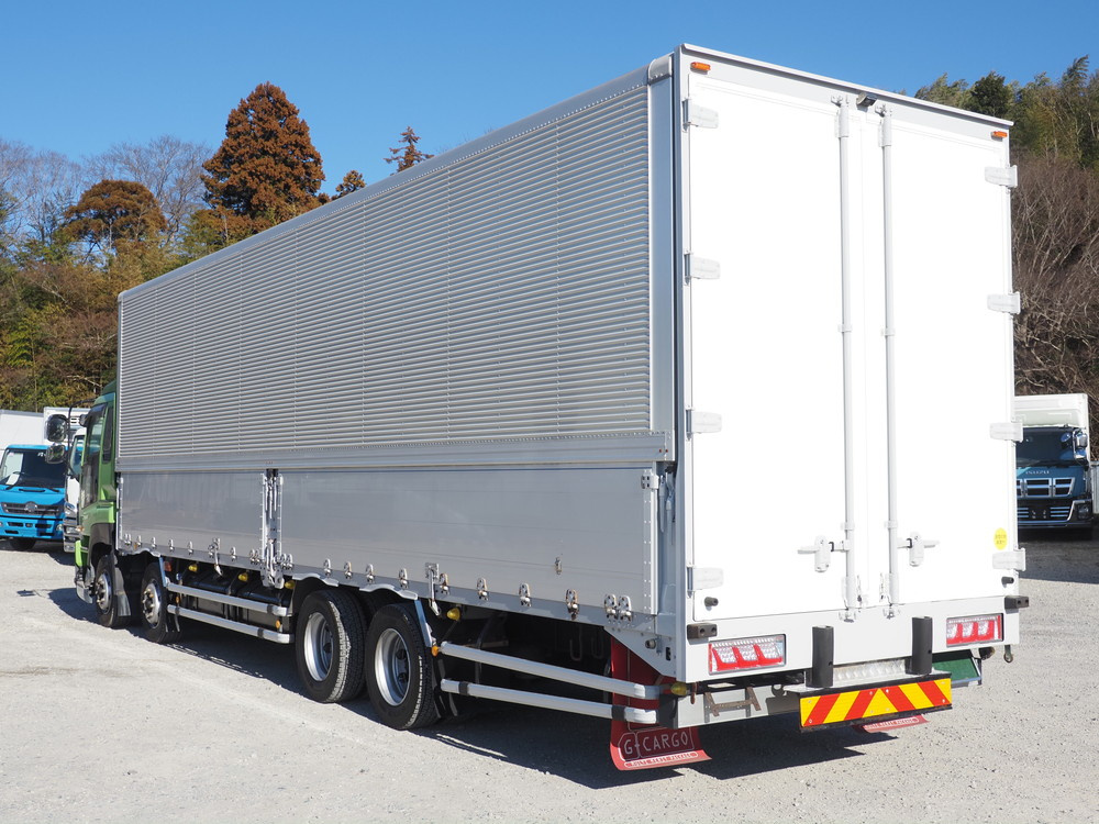 いすゞ ギガ ウイング車 大型 QKG-CYJ77A 年式 H27[写真08]