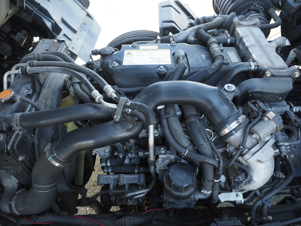いすゞ フォワード ウイング車 中型 TKG-FRR90S2 年式 H27[写真46]