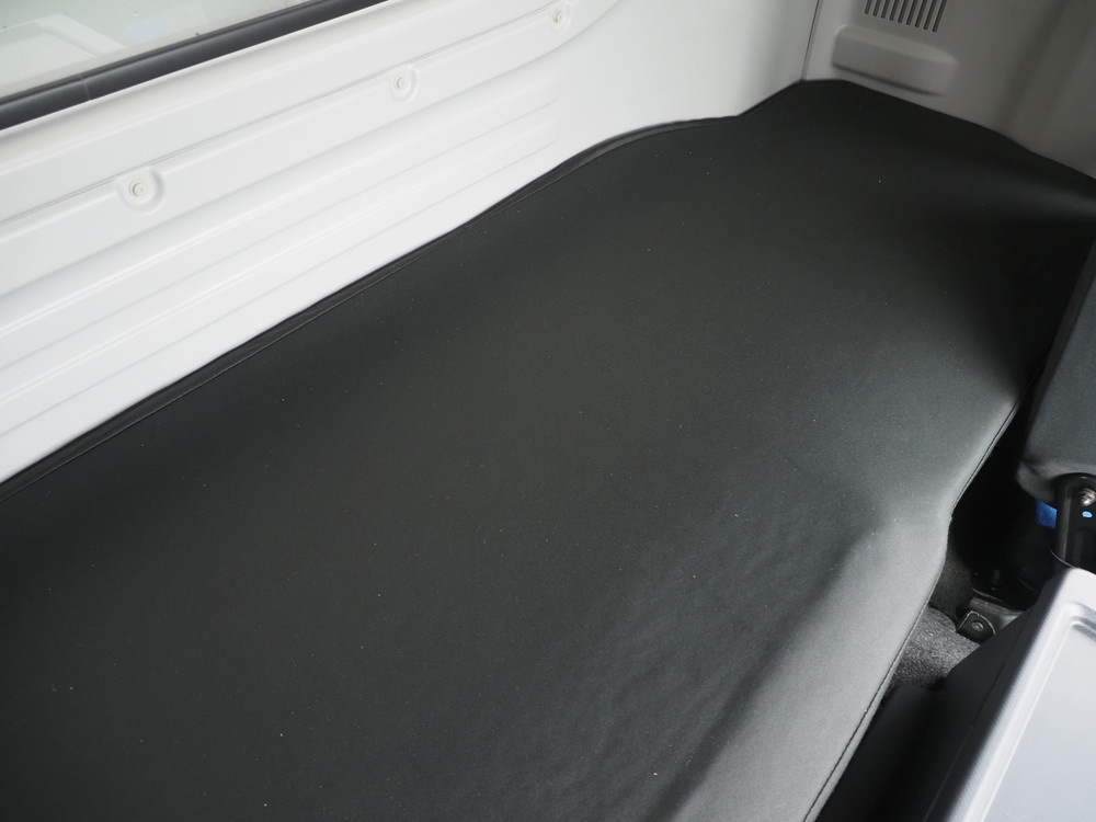 いすゞ ギガ ウイング車 大型 2PG-CYJ77CA 年式 H30[写真42]