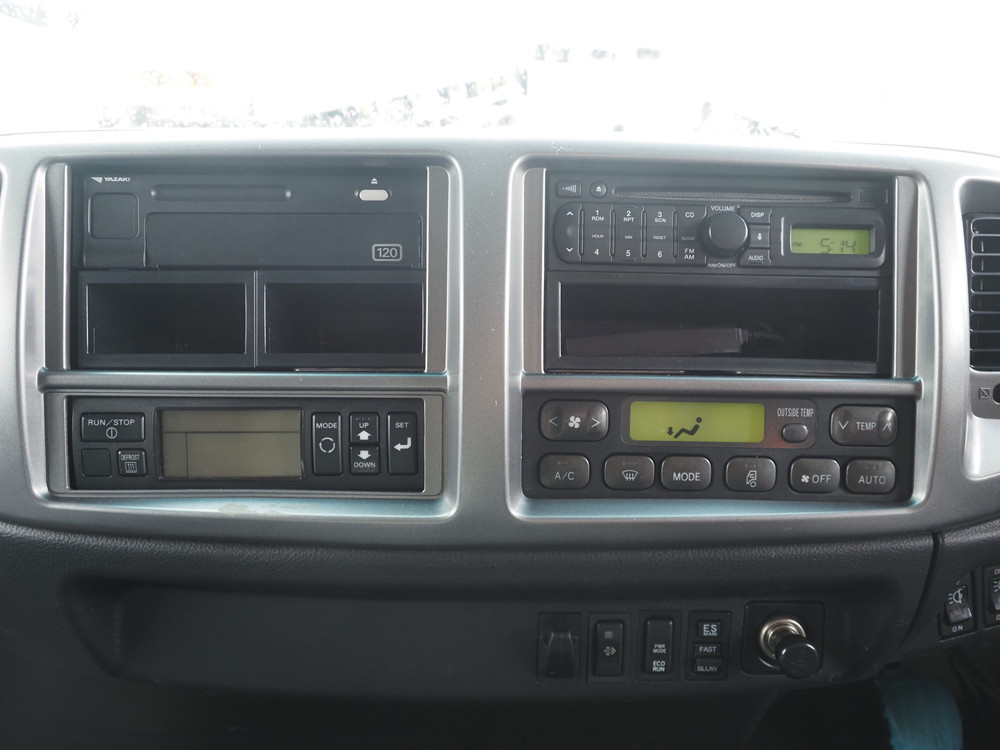 日野 レンジャープロ 冷凍バン 中型 TKG-FD7JKAG 年式 H27[写真25]