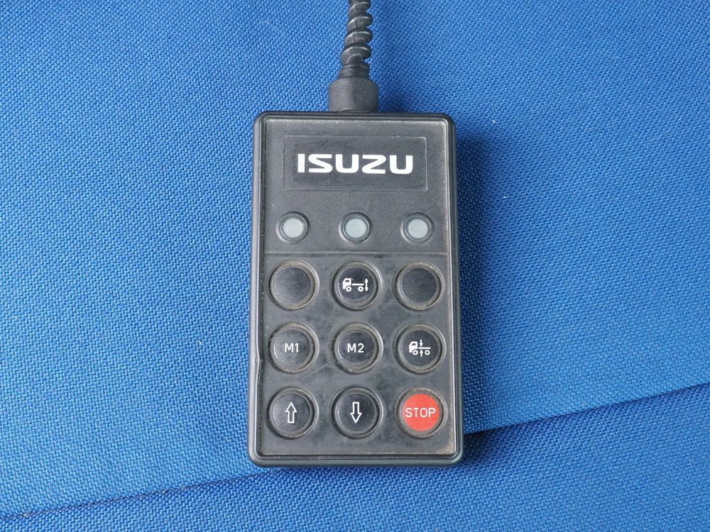 いすゞ ギガ 冷凍バン 大型 QKG-CYL77A 年式 H25[写真34]