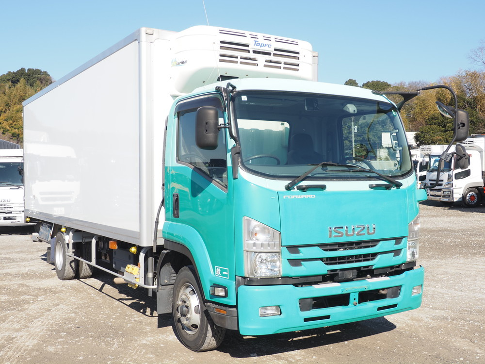 いすゞ フォワード 冷凍バン 中型 2PG-FRR90S2 年式 H30[写真04]