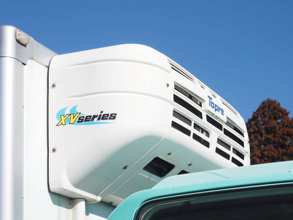 いすゞ フォワード 冷凍バン 中型 2PG-FRR90S2 年式 H30[写真08]