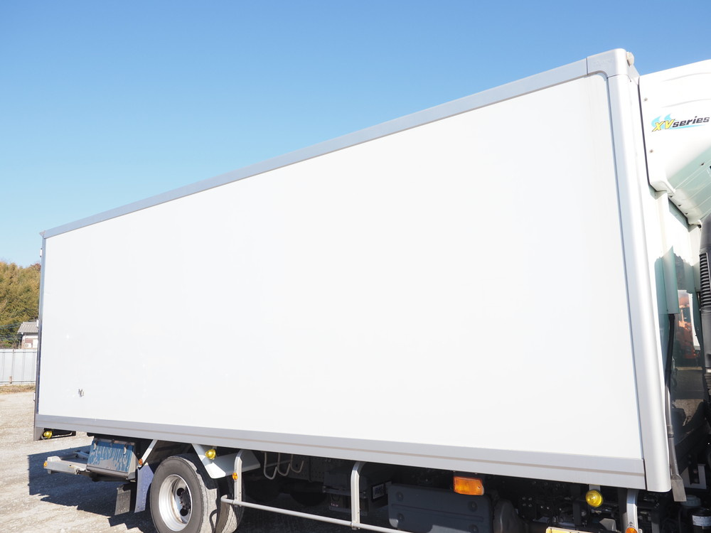 いすゞ フォワード 冷凍バン 中型 2PG-FRR90S2 年式 H30[写真10]