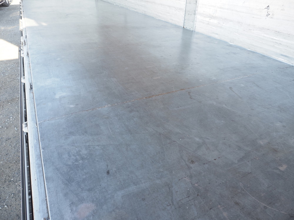 いすゞ ギガ ウイング車 大型 2PG-CYL77C 年式 H30[写真23]