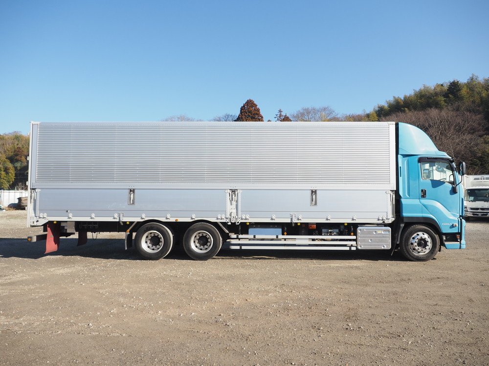 いすゞ ギガ ウイング車 大型 2PG-CYL77C 年式 H30[写真08]