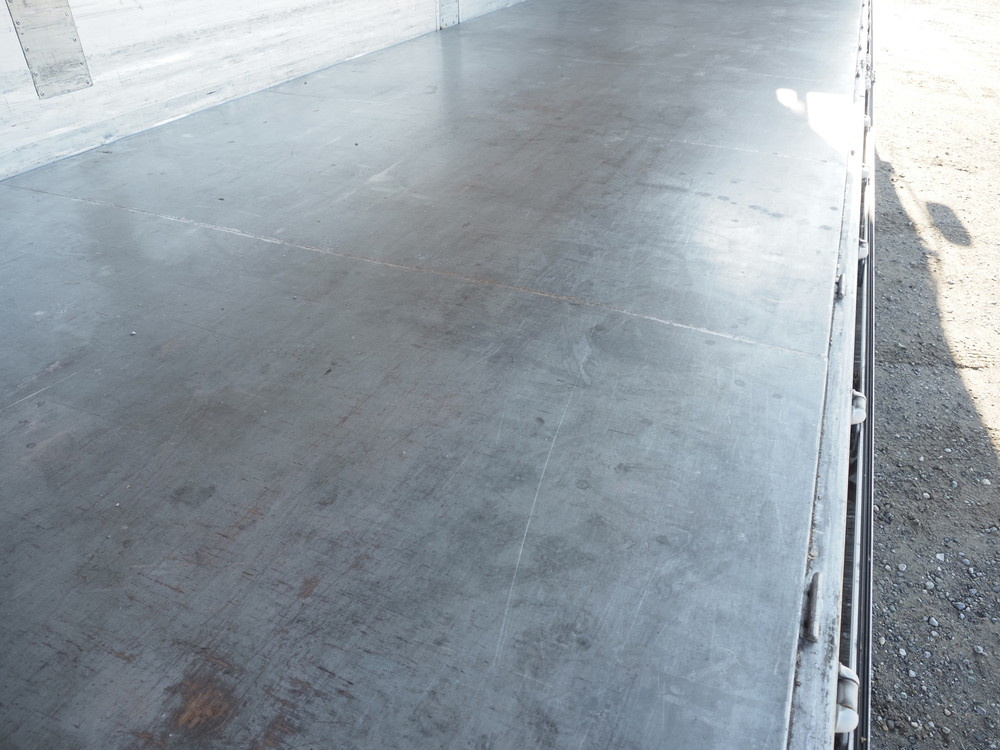 いすゞ ギガ ウイング車 大型 2PG-CYL77C 年式 H30[写真22]