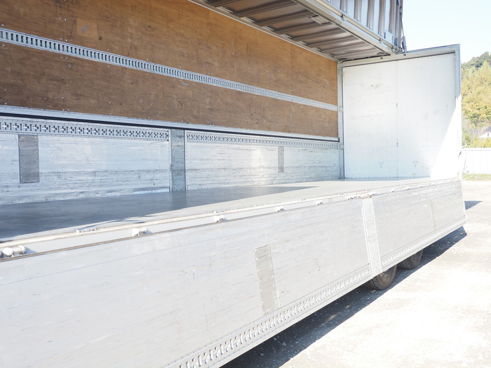 いすゞ ギガ ウイング車 大型 2PG-CYL77C 年式 H30[写真20]