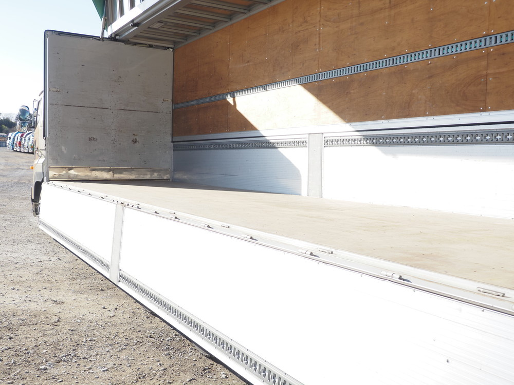 日野 プロフィア ウイング車 大型 QPG-FW1EXEG 年式 H29[写真22]