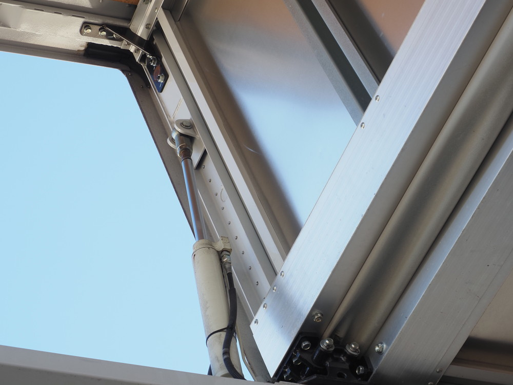 日野 プロフィア ウイング車 大型 QPG-FW1EXEG 年式 H29[写真15]