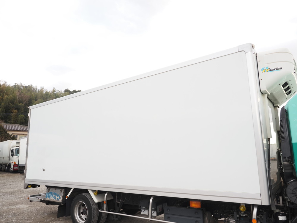 いすゞ フォワード 冷凍バン 中型 2PG-FRR90T2 年式 H30[写真10]