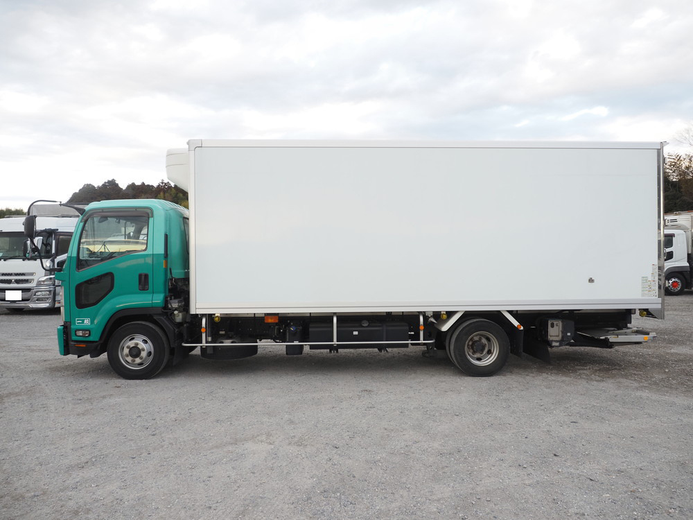 いすゞ フォワード 冷凍バン 中型 2PG-FRR90T2 年式 H30[写真11]