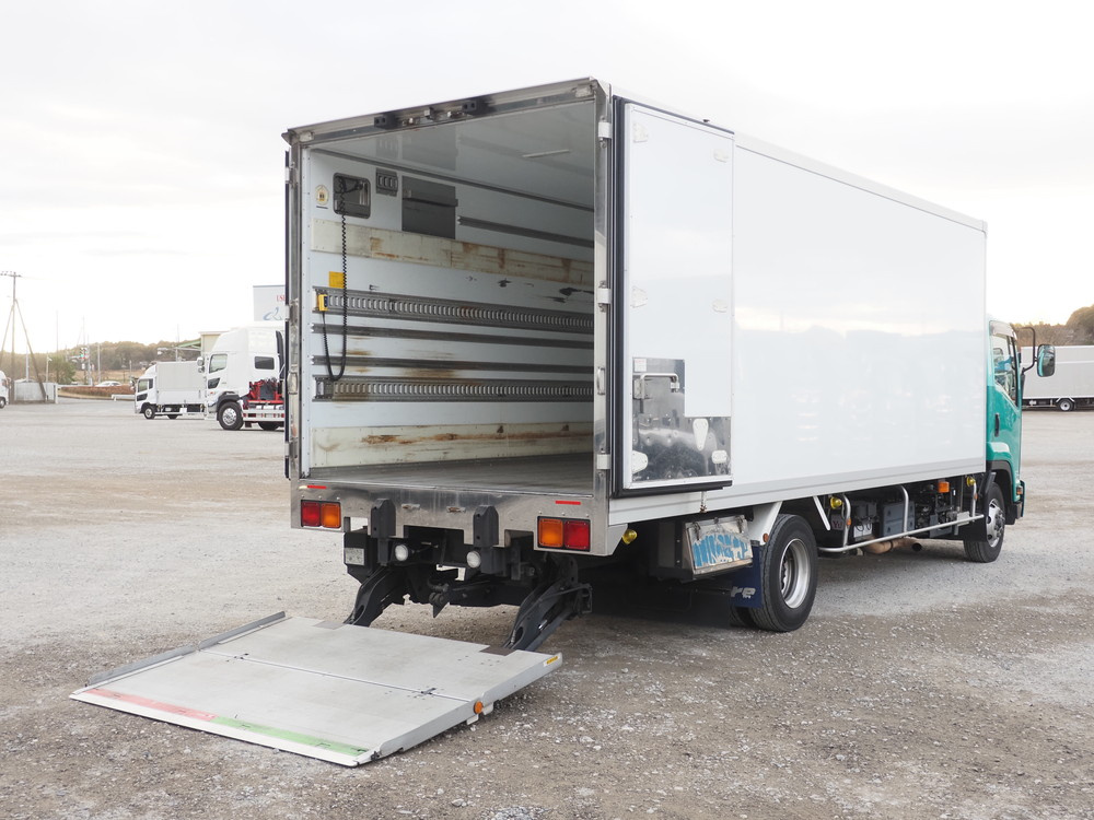 いすゞ フォワード 冷凍バン 中型 2PG-FRR90T2 年式 H30[写真20]