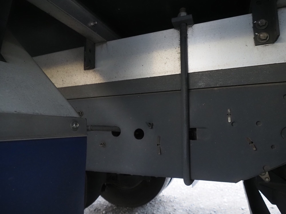 いすゞ フォワード 冷凍バン 中型 2PG-FRR90T2 年式 H30[写真42]