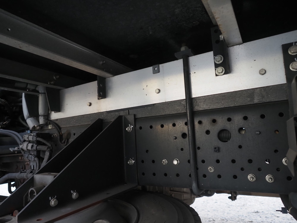 いすゞ フォワード 冷凍バン 中型 2PG-FRR90T2 年式 H30[写真41]