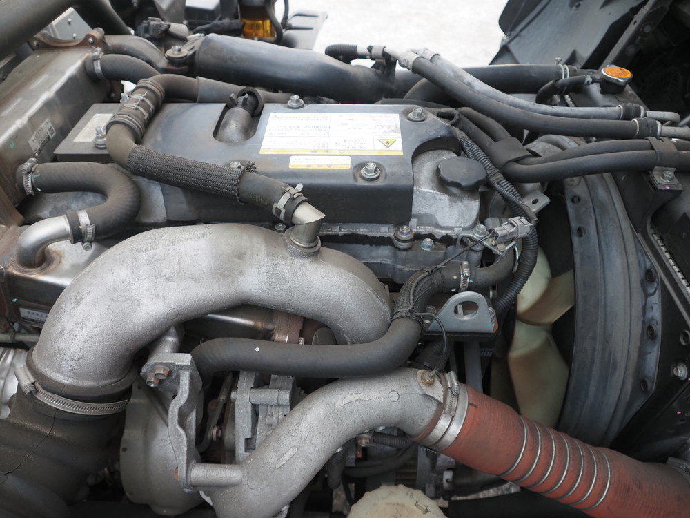 いすゞ フォワード 冷凍バン 中型 2PG-FRR90T2 年式 H30[写真45]