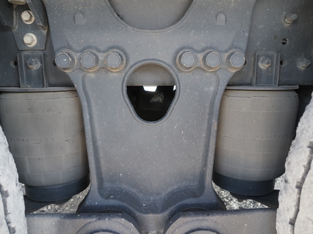 日野 プロフィア ウイング車 大型 2DG-FW1AHG 年式 R2[写真43]