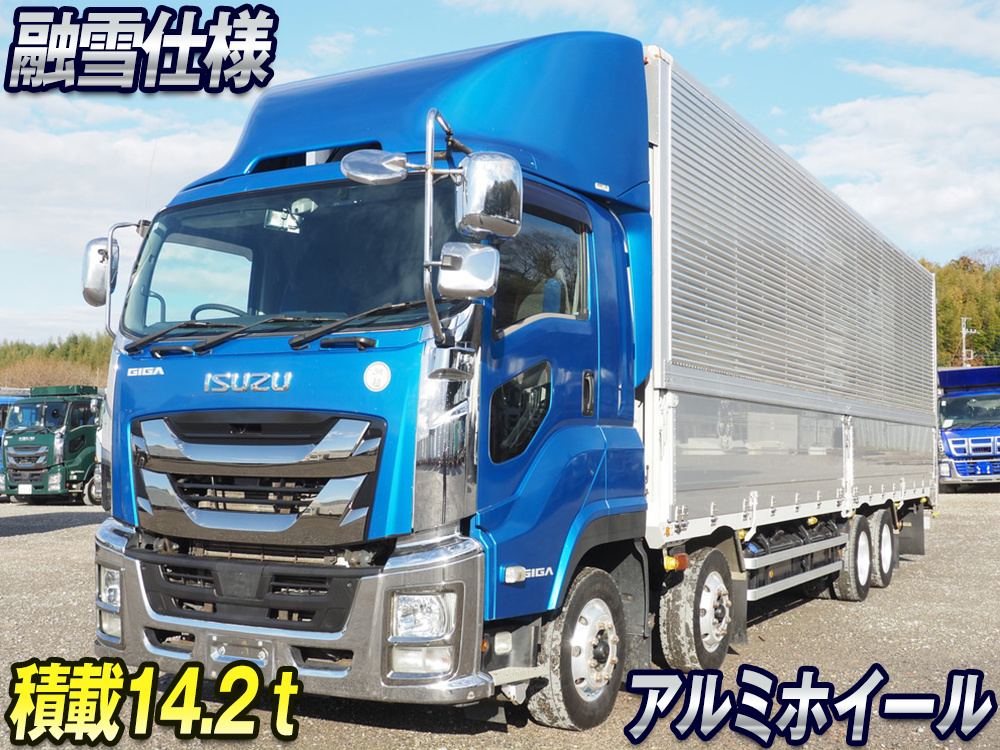 いすゞ ギガ ウイング車 大型 QPG-CYJ77B 年式 H29[写真01]