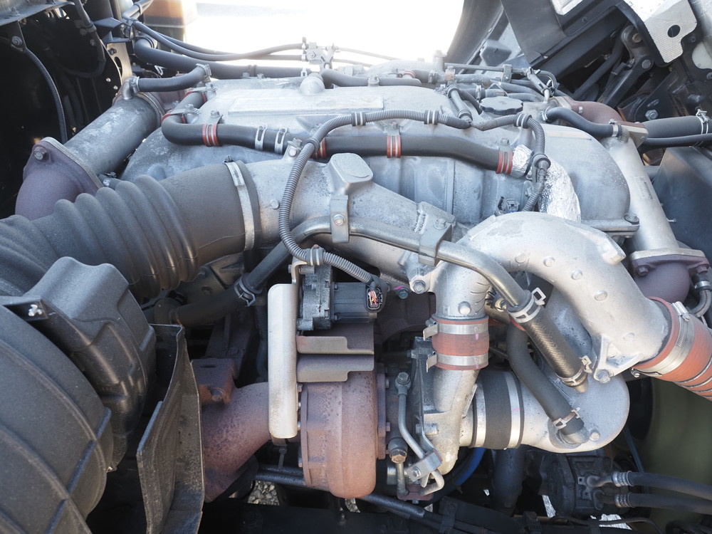 いすゞ ギガ ウイング車 大型 QKG-CYL77A 年式 H27[写真48]