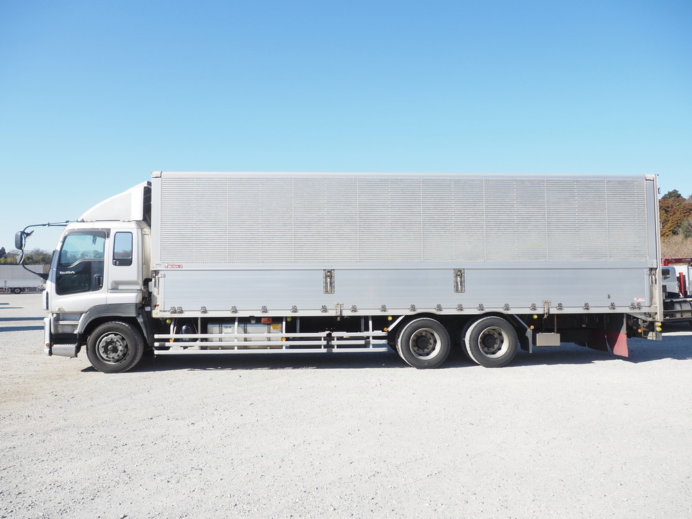 いすゞ ギガ ウイング車 大型 QKG-CYL77A 年式 H27[写真13]