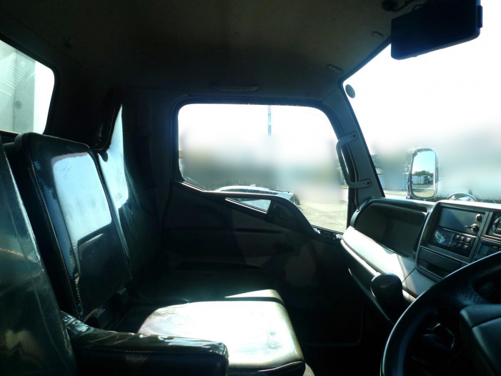 三菱ふそう キャンター 冷凍バン 小型 TPG-FEB50 年式 H29[写真16]