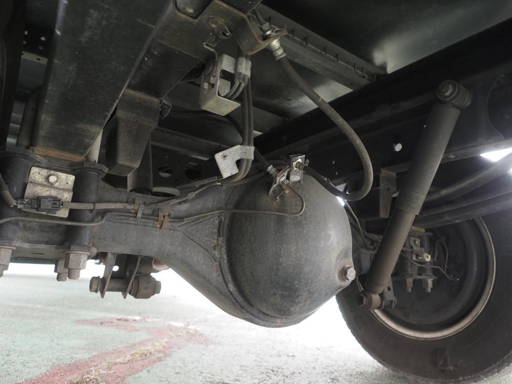 いすゞ エルフ バン車 小型 TKG-NMR85AN 年式 H25[写真31]