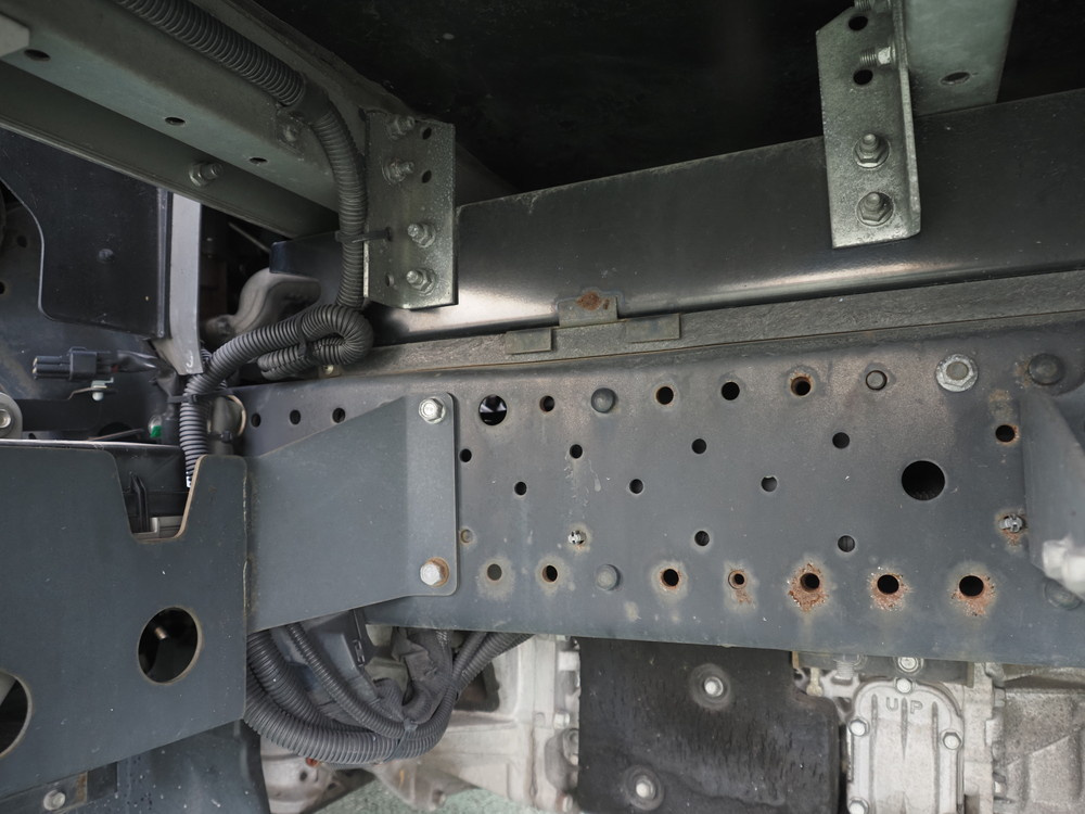 いすゞ エルフ バン車 小型 TKG-NMR85AN 年式 H25[写真29]