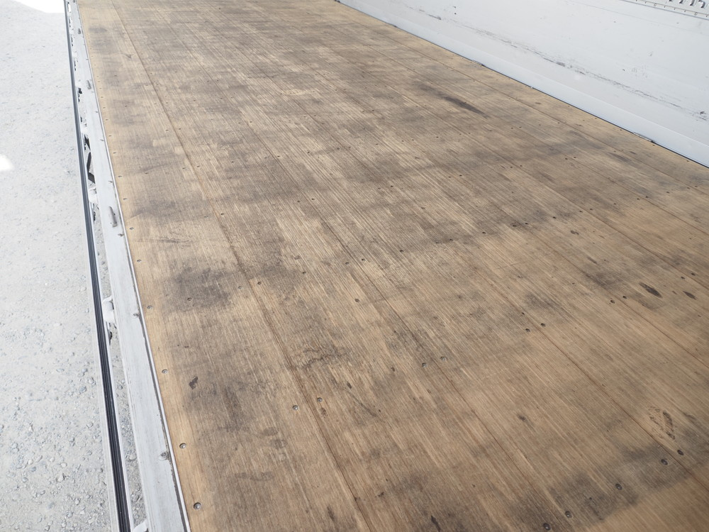 いすゞ フォワード ウイング車 中型 2RG-FRR90S2 年式 H30[写真24]