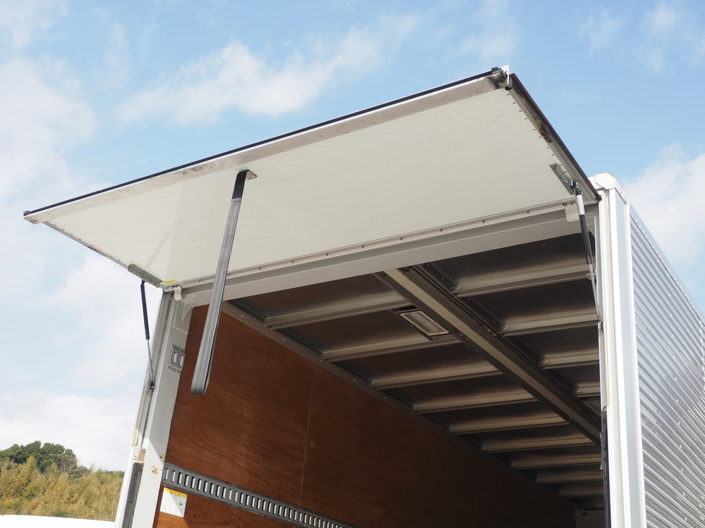 いすゞ フォワード ウイング車 中型 2RG-FRR90S2 年式 H30[写真28]