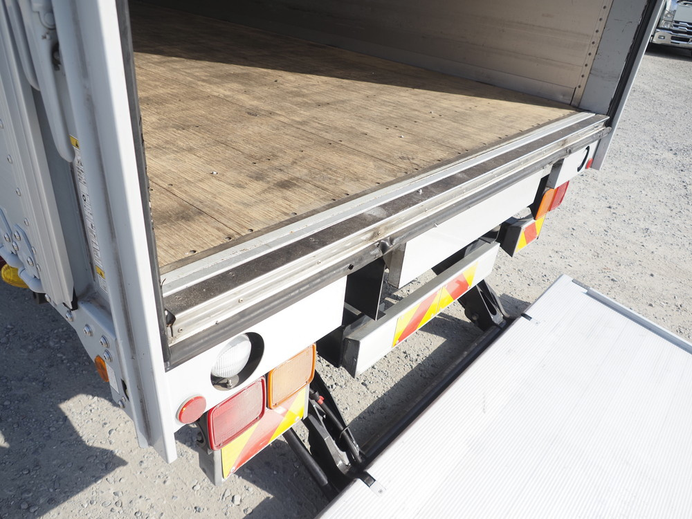 いすゞ フォワード ウイング車 中型 2RG-FRR90S2 年式 H30[写真29]