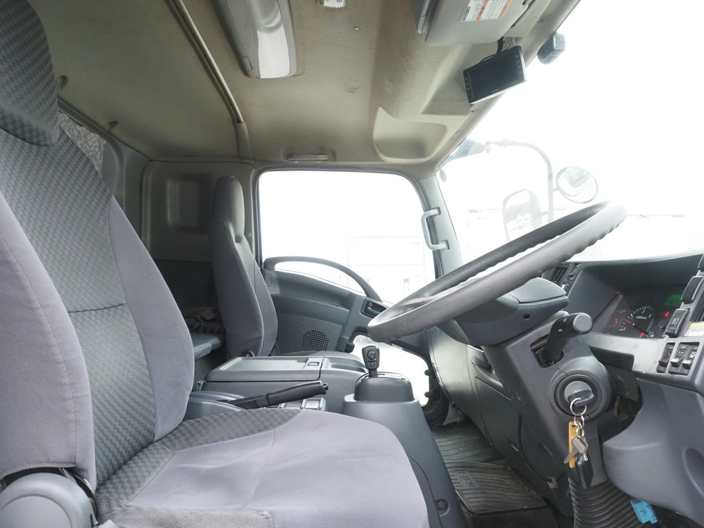 いすゞ フォワード ウイング車 中型 TKG-FRR90S2 年式 H28[写真34]