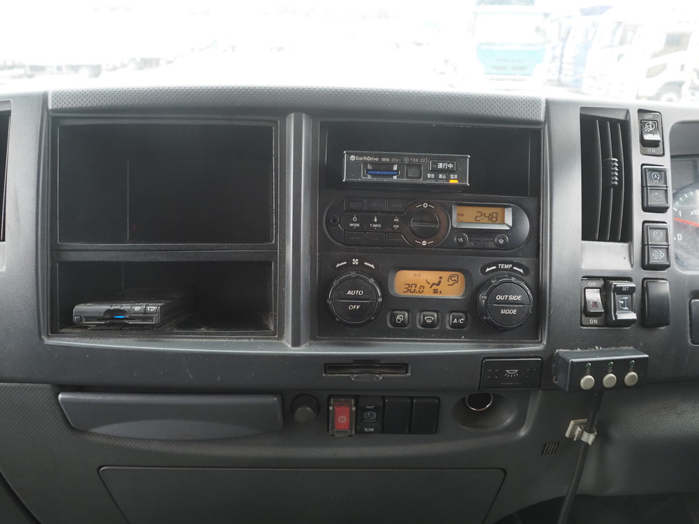 いすゞ フォワード ウイング車 中型 TKG-FRR90S2 年式 H28[写真38]