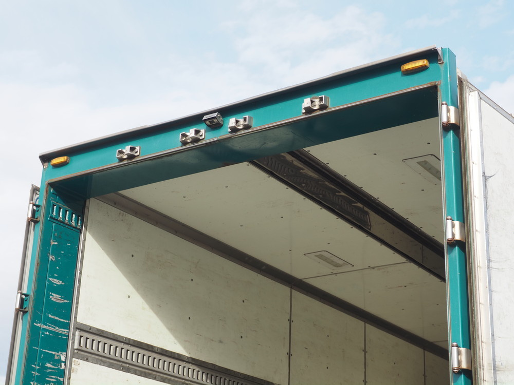 三菱ふそう スーパーグレート 冷凍ウイング 大型 QPG-FU64VZ 年式 H27[写真29]