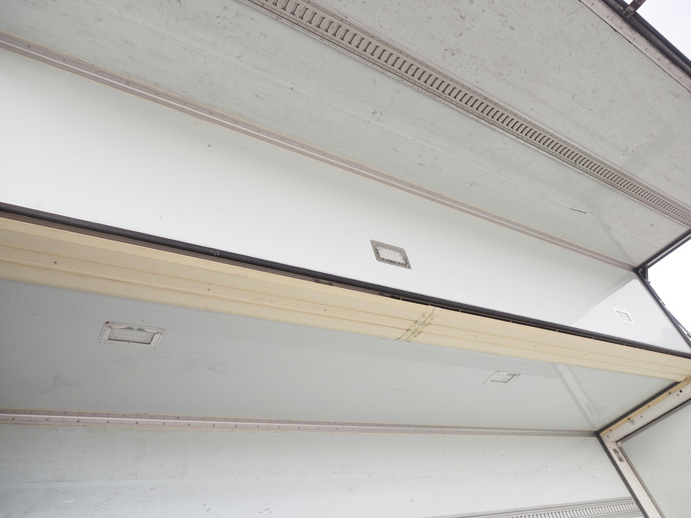 日野 レンジャープロ 冷凍ウイング 中型 TKG-FD7JLAA 年式 H29[写真23]