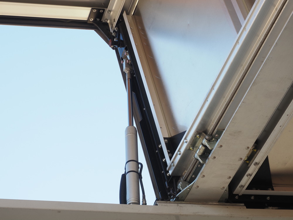 日野 プロフィア ウイング車 大型 QPG-FR1EXEG 年式 H29[写真11]