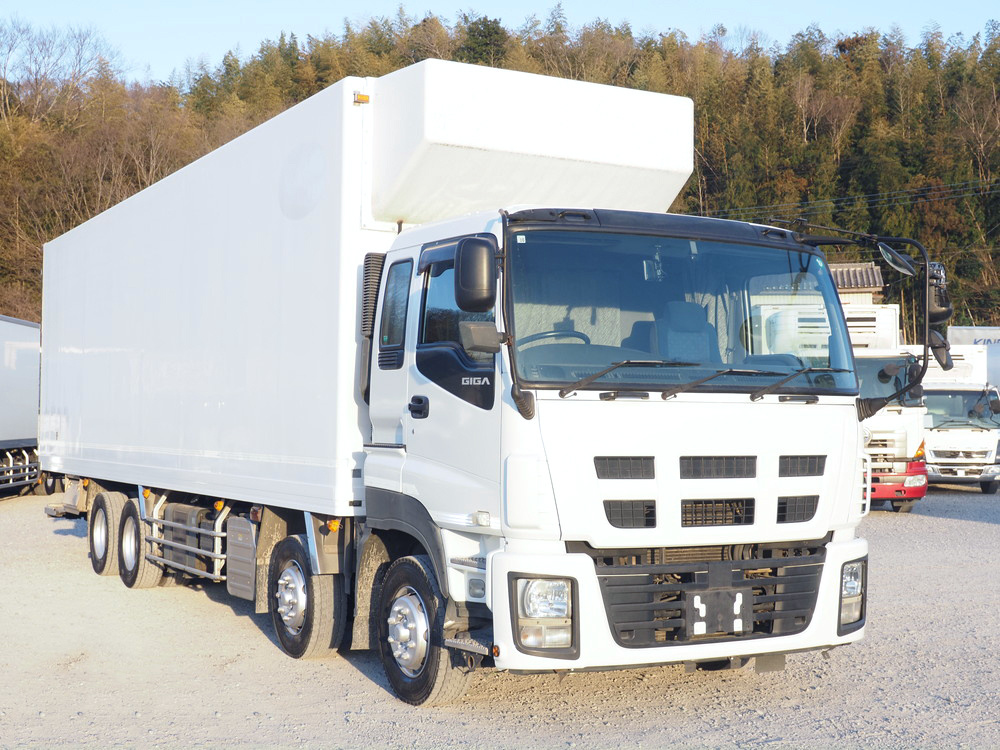いすゞ ギガ 冷凍バン 大型 QKG-CYJ77A 年式 H27[写真04]