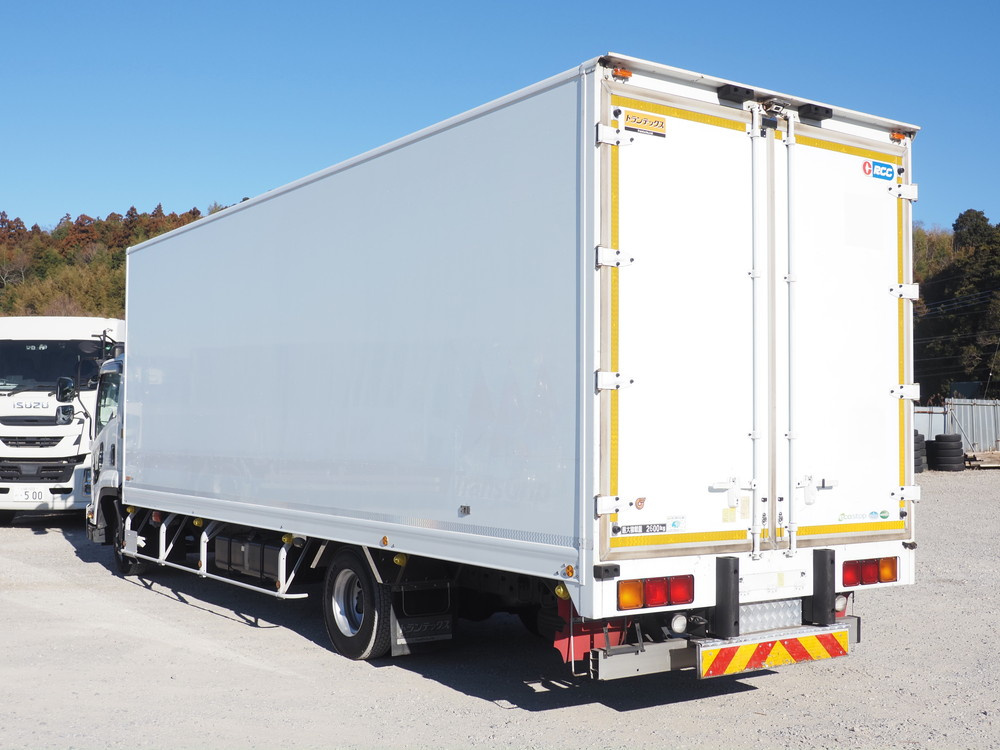 いすゞ フォワード 冷凍バン 中型 TKG-FRR90T2 年式 H28[写真07]