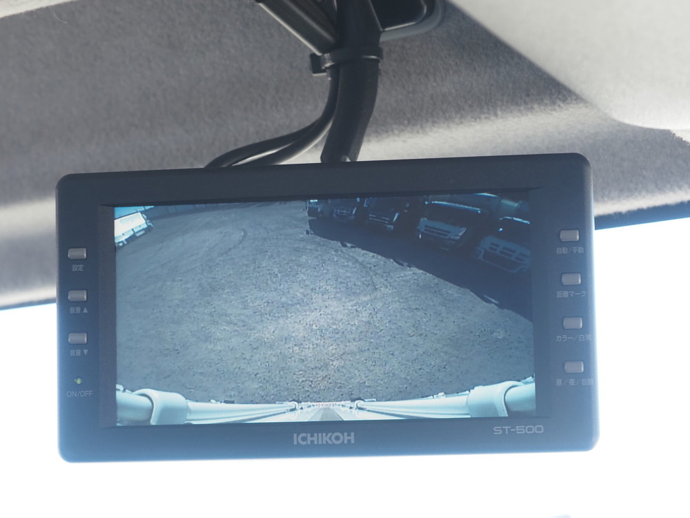 いすゞ フォワード 冷凍バン 中型 TKG-FRR90T2 年式 H28[写真26]