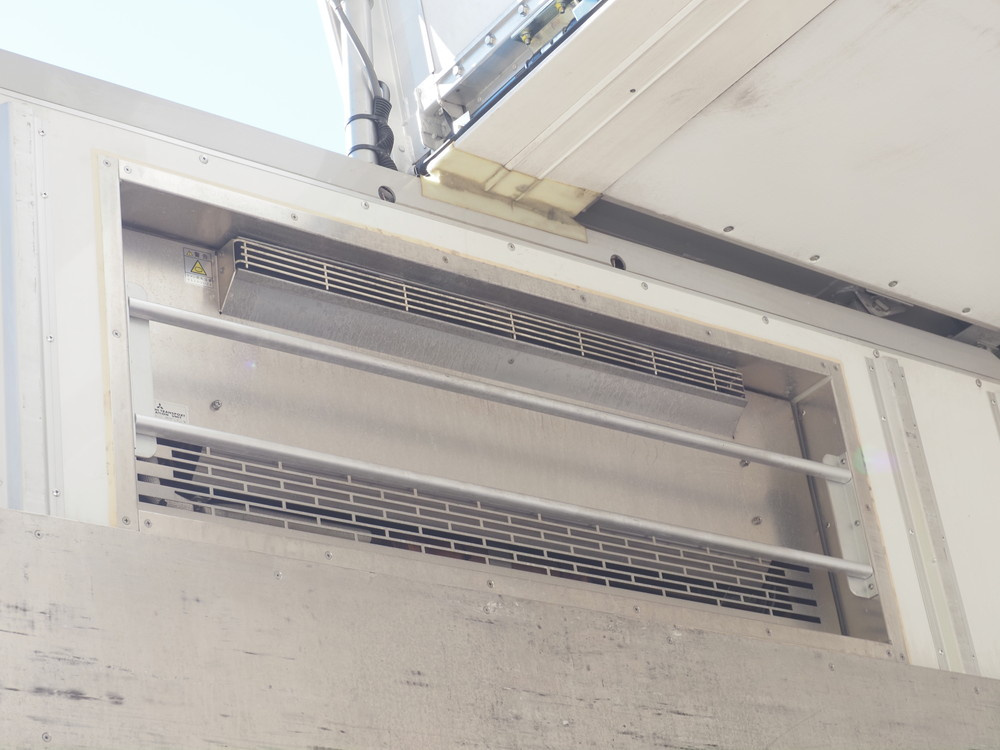 日野 レンジャープロ 冷凍ウイング 中増t QKG-FJ7JJAA 年式 H27[写真32]