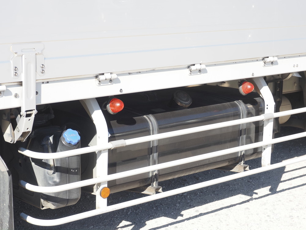 日野 プロフィア ウイング車 大型 LKG-FW1EXBG 年式 H23[写真16]