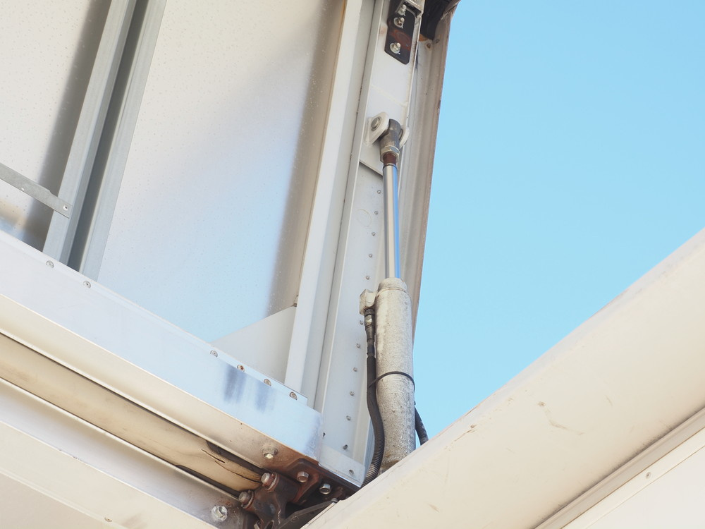 日野 プロフィア ウイング車 大型 LKG-FW1EXBG 年式 H23[写真19]