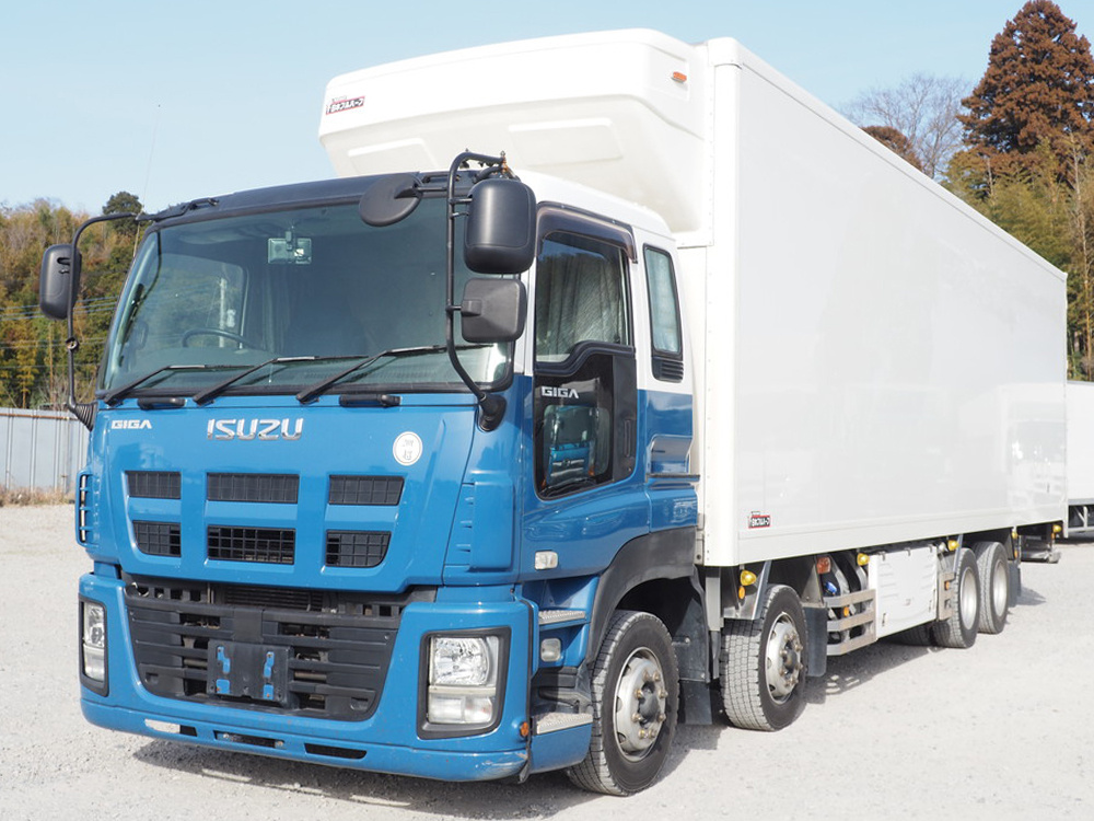 いすゞ ギガ 冷凍バン 大型 QKG-CYJ77AA 年式 H27[写真01]