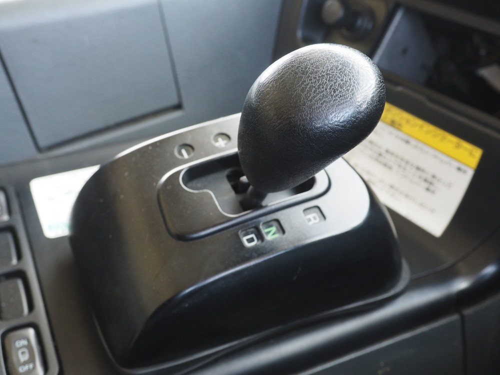 三菱ふそう スーパーグレート 冷凍ウイング 大型 QPG-FS64VZ 年式 H28[写真32]