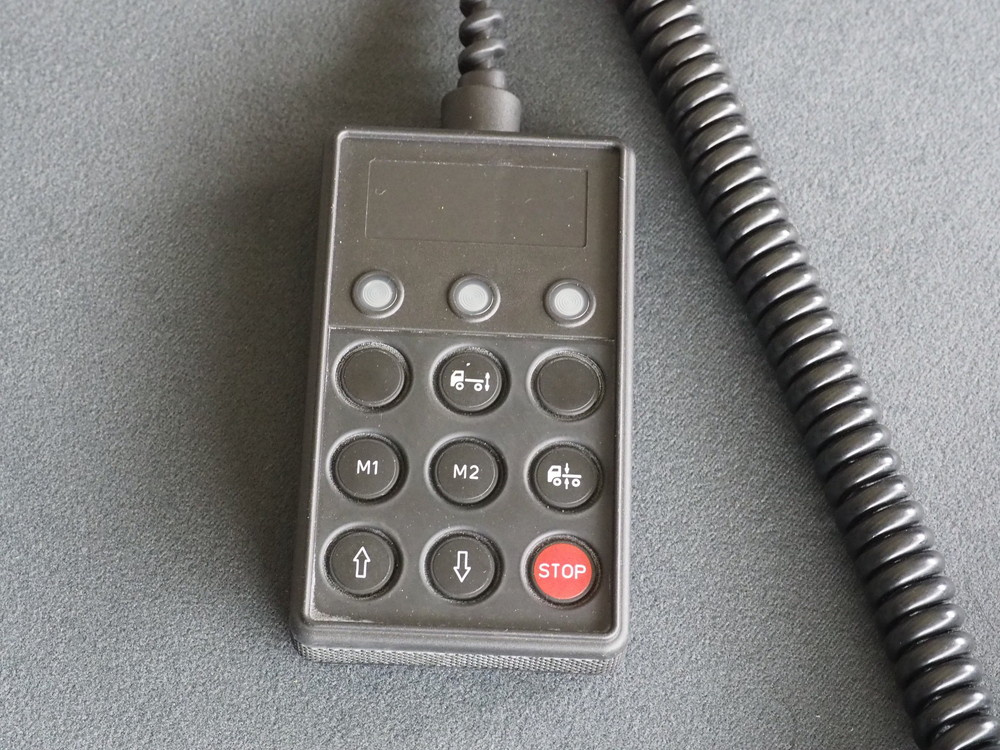 三菱ふそう スーパーグレート 冷凍ウイング 大型 QPG-FS64VZ 年式 H28[写真35]