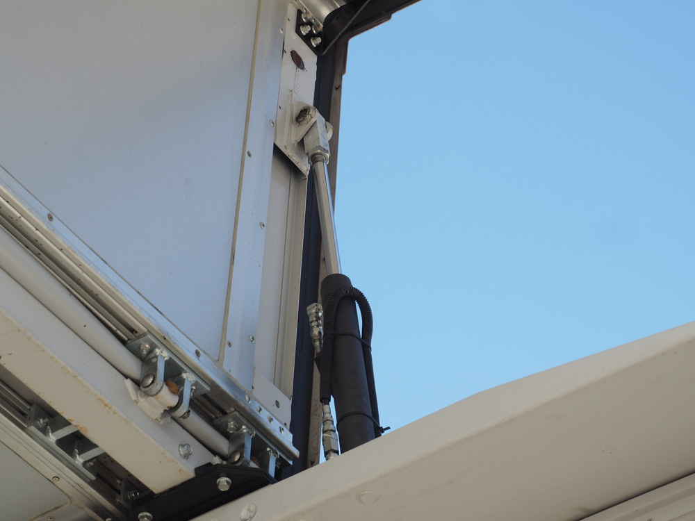 三菱ふそう スーパーグレート ウイング車 大型 2PG-FS74HZ 年式 H29[写真19]