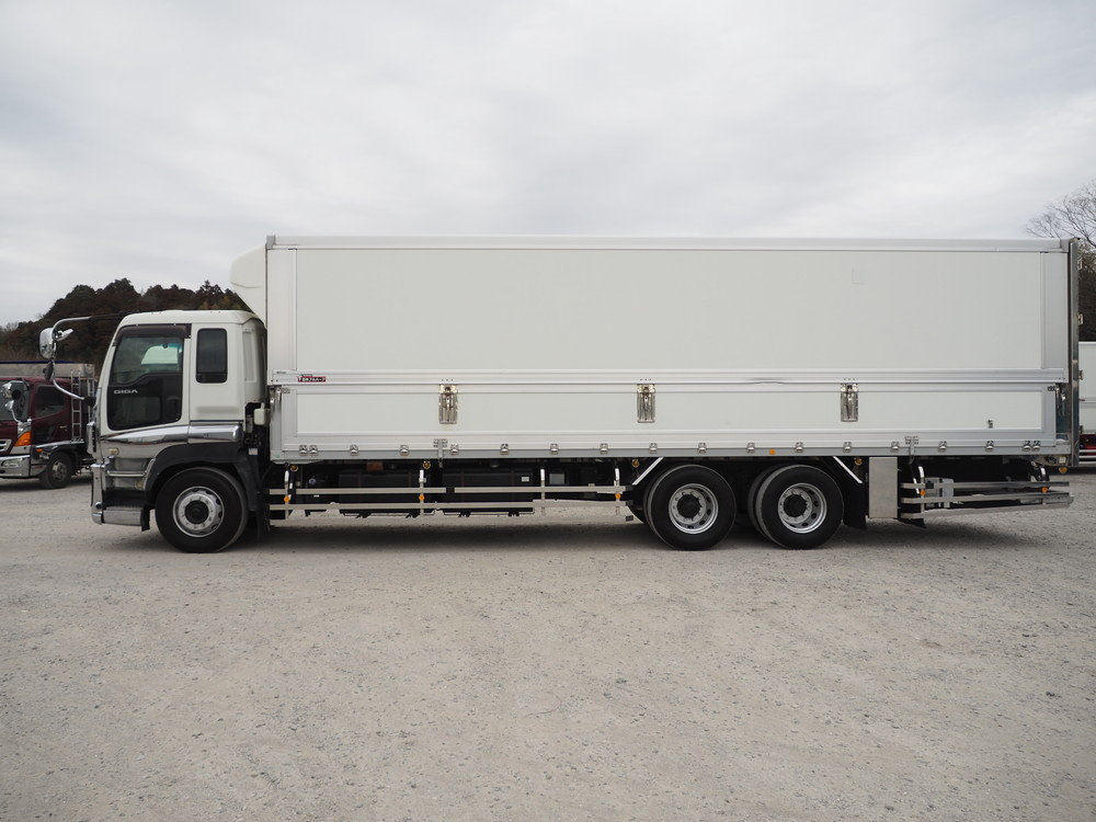 いすゞ ギガ 冷凍ウイング 大型 QKG-CYL77A 年式 H27[写真13]