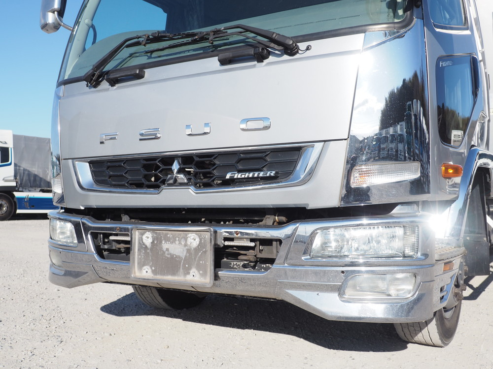 三菱ふそう ファイター ウイング車 中増t QKG-FK62FZ 年式 H27[写真09]