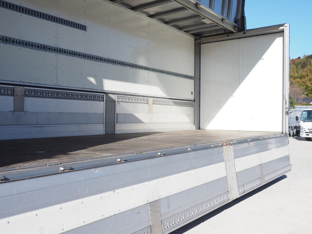 三菱ふそう ファイター ウイング車 中増t QKG-FK62FZ 年式 H27[写真22]