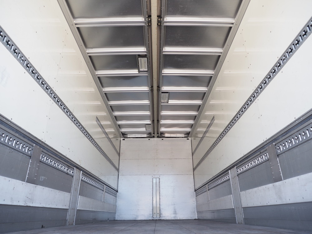 三菱ふそう ファイター ウイング車 中増t QKG-FK62FZ 年式 H27[写真31]